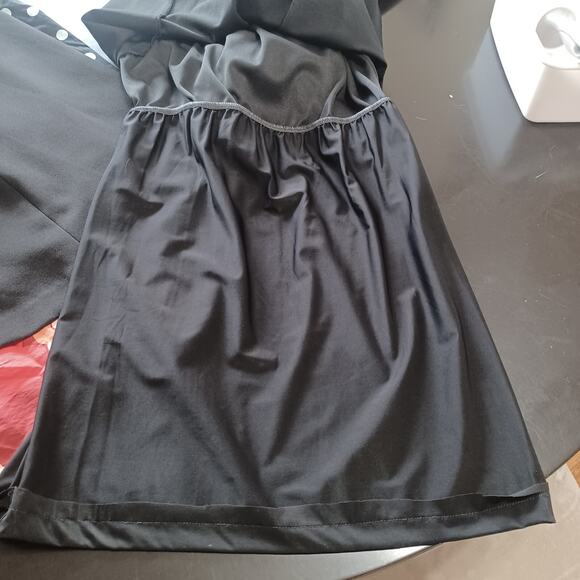 Chico's Jackie Sheath Dress Size 1.5 US M/10 Black SO SLIMMING Tummy Panel Zip - Picture 6 of 9